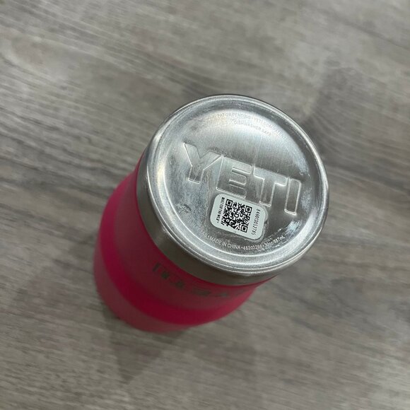 Yeti Rambler 30 OZ Tumbler (Prickly Pear) - Picture 8 of 9